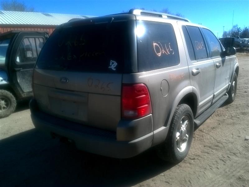 https://f005.backblazeb2.com/file/img-partshotlines-com/Inventory/EX466/Vehicle/5484_12.jpg