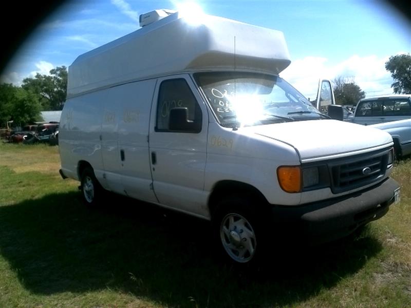 https://f005.backblazeb2.com/file/img-partshotlines-com/Inventory/EX466/Vehicle/5592_03.jpg