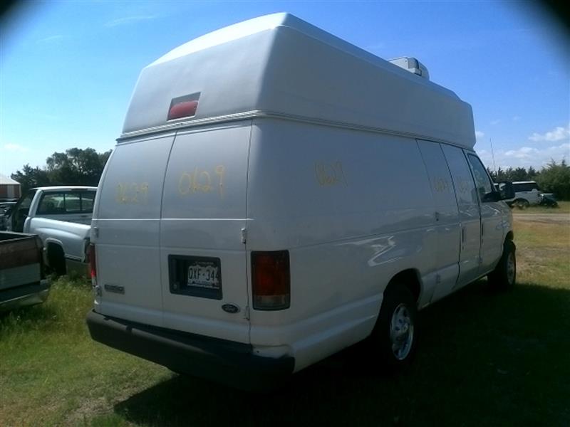 https://f005.backblazeb2.com/file/img-partshotlines-com/Inventory/EX466/Vehicle/5592_07.jpg