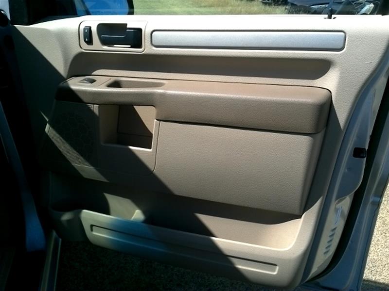 https://f005.backblazeb2.com/file/img-partshotlines-com/Inventory/EX466/Vehicle/5629_02.jpg