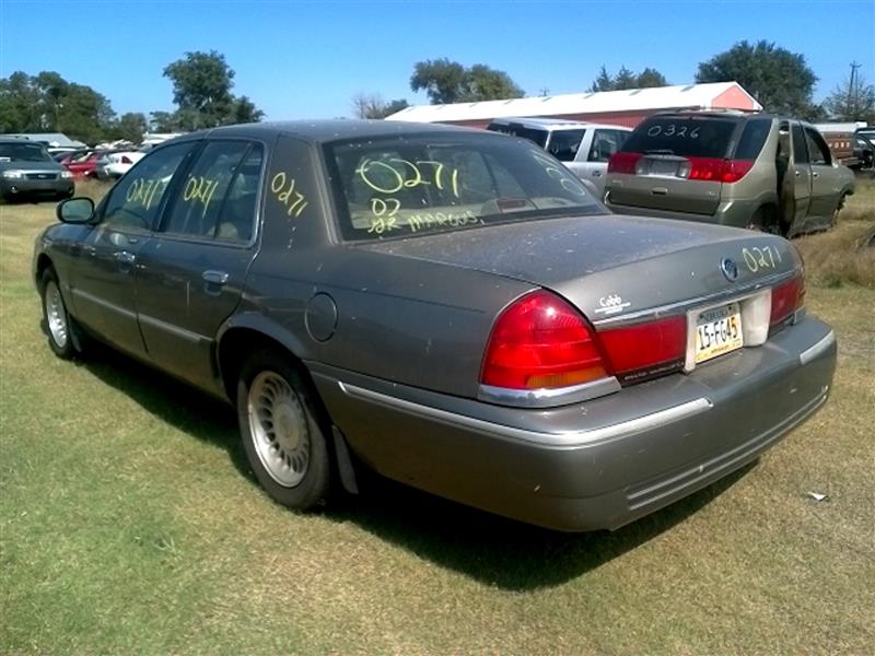 https://f005.backblazeb2.com/file/img-partshotlines-com/Inventory/EX466/Vehicle/5668_09.jpg