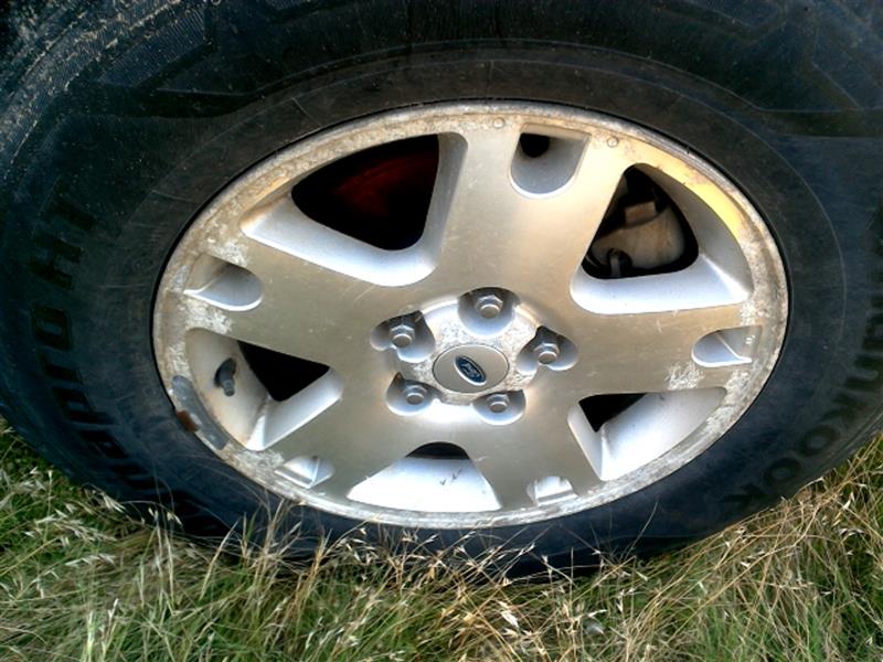 https://f005.backblazeb2.com/file/img-partshotlines-com/Inventory/EX466/Vehicle/6004_11.jpg
