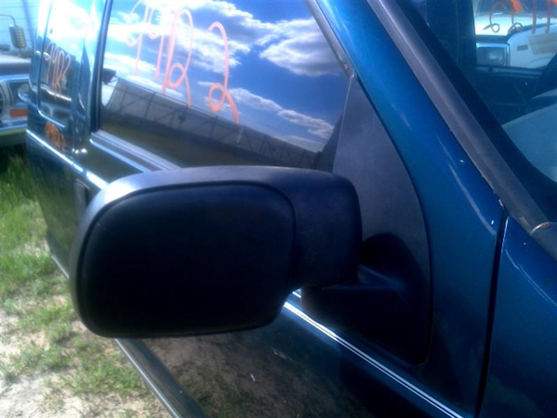 https://f005.backblazeb2.com/file/img-partshotlines-com/Inventory/EX466/Vehicle/7683_07.jpg