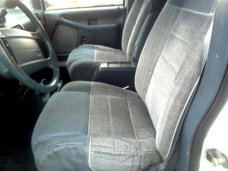 https://f005.backblazeb2.com/file/img-partshotlines-com/Inventory/EX466/Vehicle/7742_10.jpg