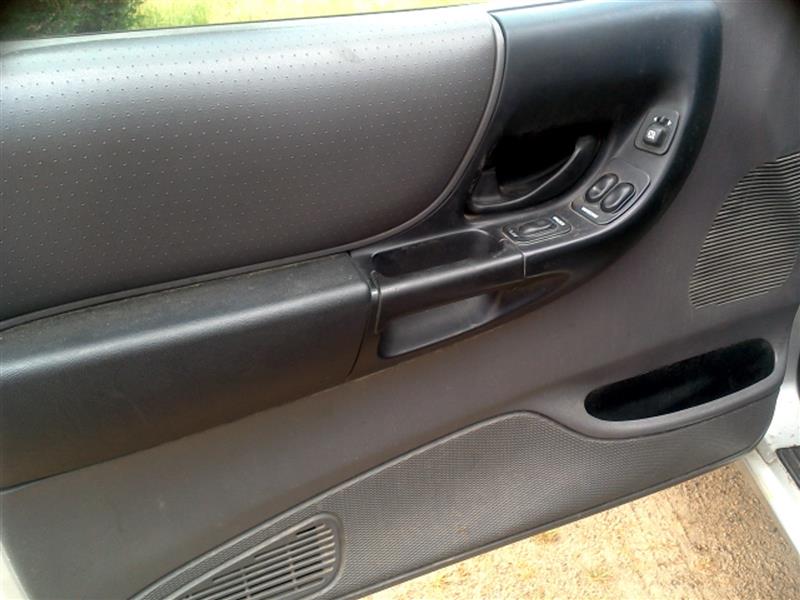 https://f005.backblazeb2.com/file/img-partshotlines-com/Inventory/EX466/Vehicle/7821_10.jpg
