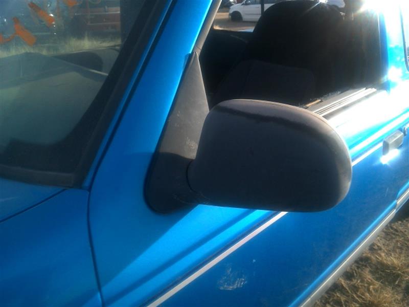 https://f005.backblazeb2.com/file/img-partshotlines-com/Inventory/EX466/Vehicle/7978_08.jpg