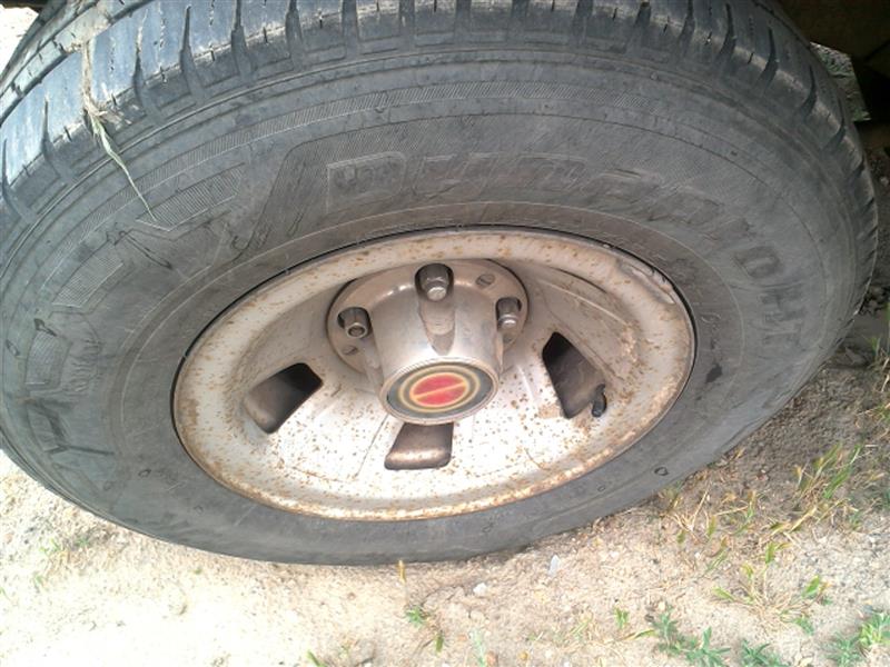 https://f005.backblazeb2.com/file/img-partshotlines-com/Inventory/EX466/Vehicle/8185_10.jpg