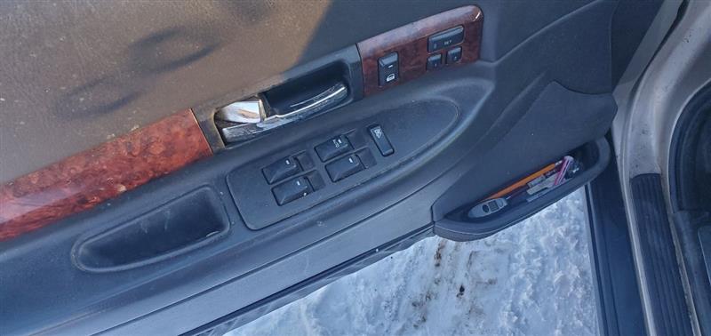https://f005.backblazeb2.com/file/img-partshotlines-com/Inventory/EX466/Vehicle/8477_06.jpg