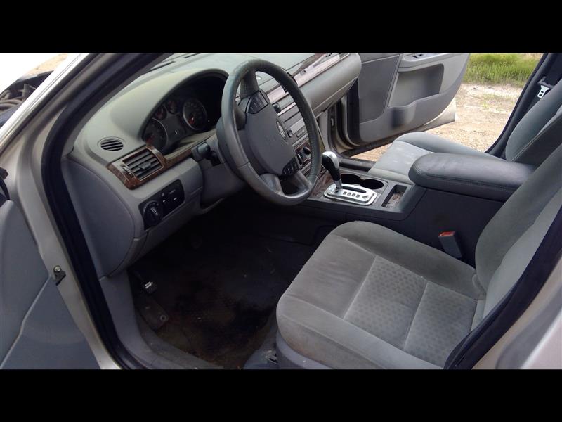 https://f005.backblazeb2.com/file/img-partshotlines-com/Inventory/EX466/Vehicle/8682_01.jpg