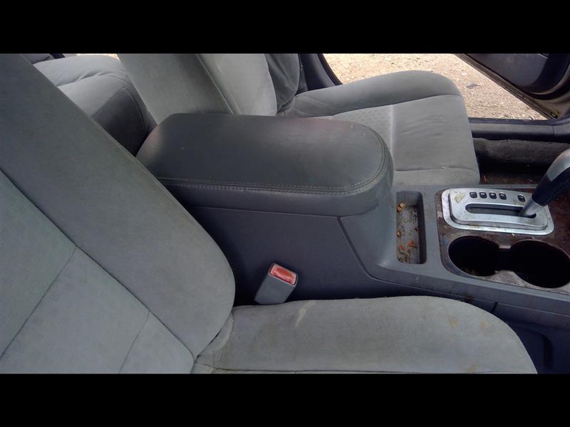 https://f005.backblazeb2.com/file/img-partshotlines-com/Inventory/EX466/Vehicle/8682_11.jpg