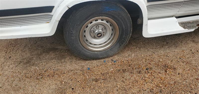 https://f005.backblazeb2.com/file/img-partshotlines-com/Inventory/EX466/Vehicle/8697_06.jpg