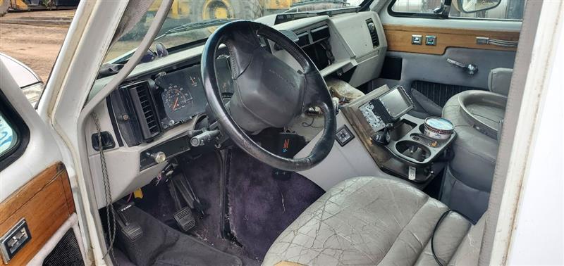 https://f005.backblazeb2.com/file/img-partshotlines-com/Inventory/EX466/Vehicle/8697_10.jpg
