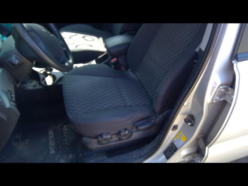 https://f005.backblazeb2.com/file/img-partshotlines-com/Inventory/EX466/Vehicle/8740_13.jpg