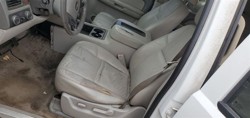 https://f005.backblazeb2.com/file/img-partshotlines-com/Inventory/EX466/Vehicle/8842_08.jpg