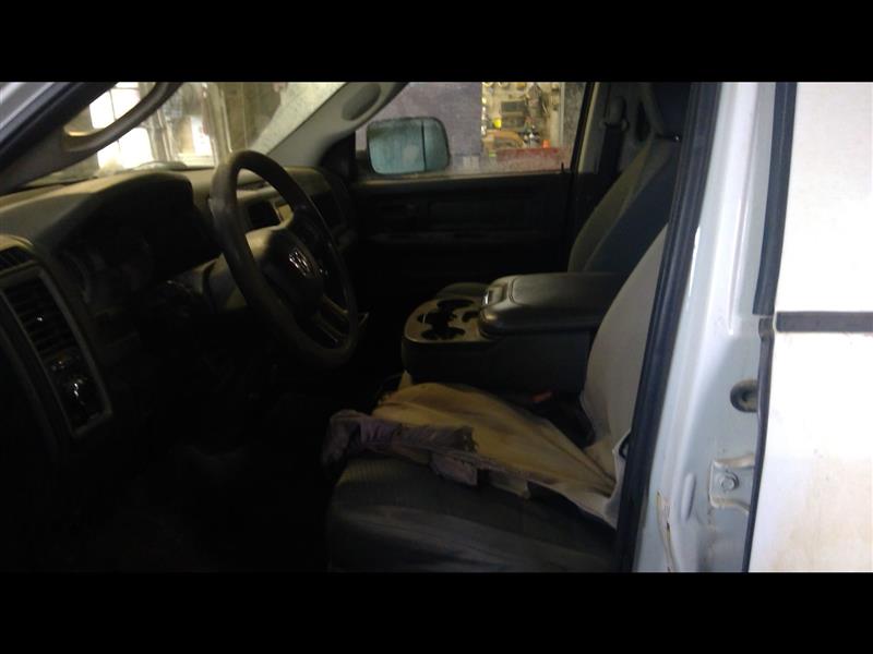 https://f005.backblazeb2.com/file/img-partshotlines-com/Inventory/EX466/Vehicle/8917_11.jpg