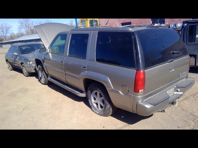 https://f005.backblazeb2.com/file/img-partshotlines-com/Inventory/EX466/Vehicle/8979_03.jpg