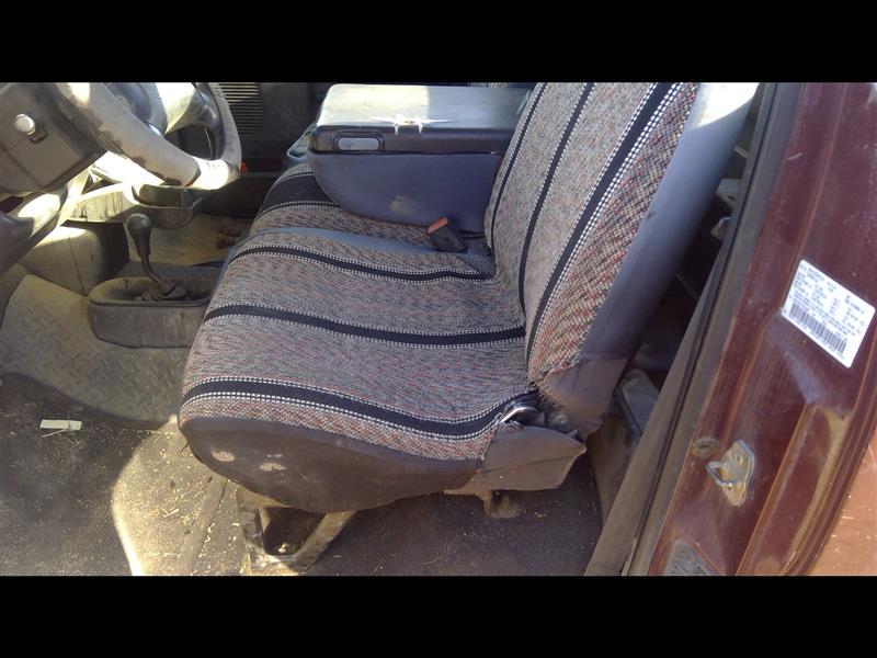 https://f005.backblazeb2.com/file/img-partshotlines-com/Inventory/EX466/Vehicle/9200_15.jpg