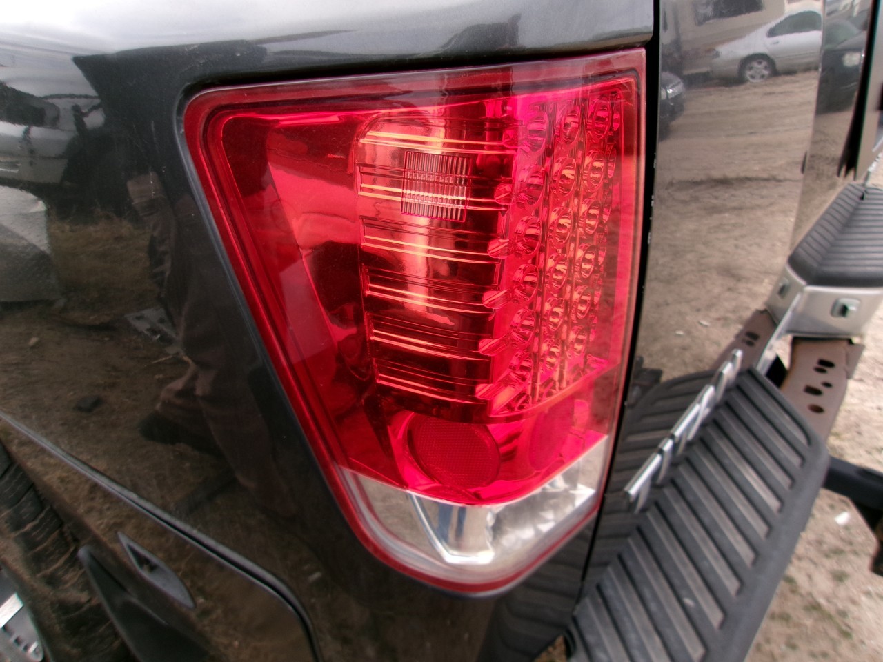https://f005.backblazeb2.com/file/img-partshotlines-com/Inventory/EX466/Vehicle/9369_09.jpg