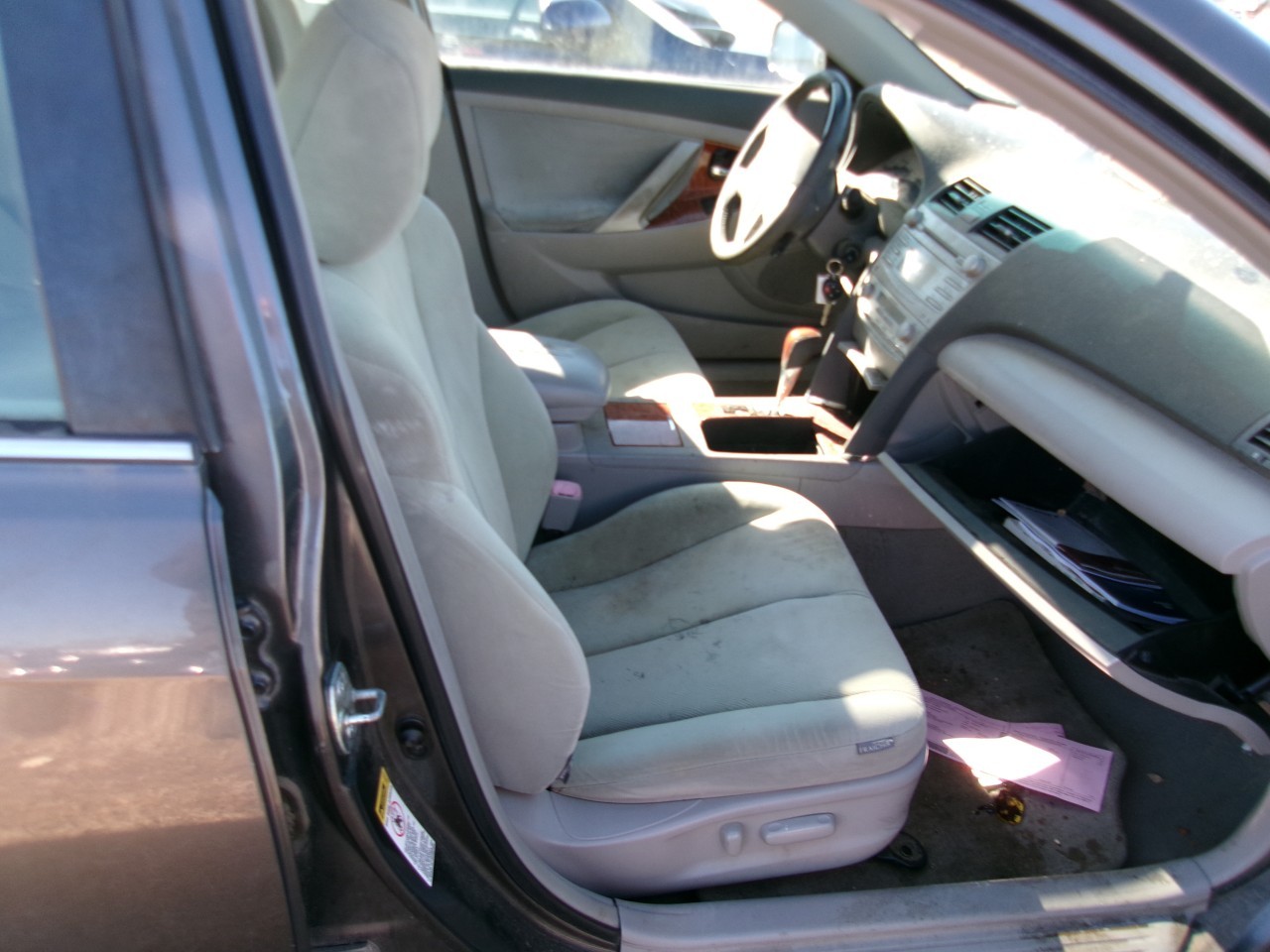 https://f005.backblazeb2.com/file/img-partshotlines-com/Inventory/EX466/Vehicle/9400_10.jpg