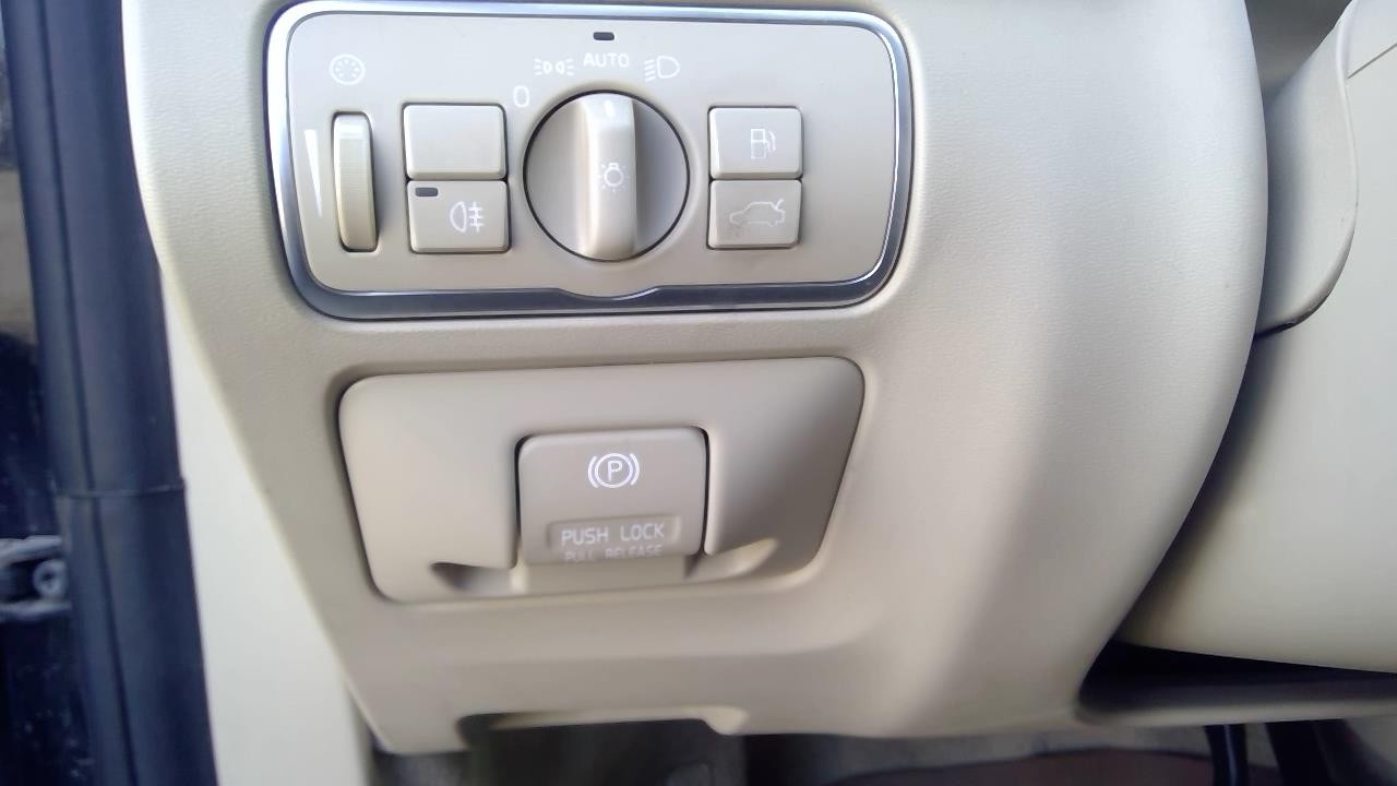 https://f005.backblazeb2.com/file/img-partshotlines-com/Inventory/EX466/Vehicle/9655_06.jpg
