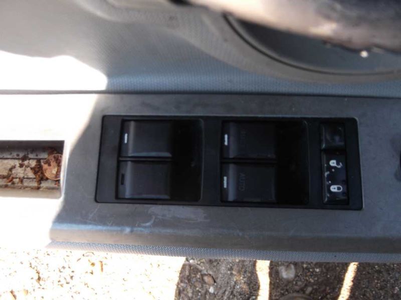 Vehicle/33996_09.jpg