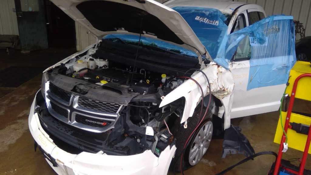 Vehicle/39319_06.jpg