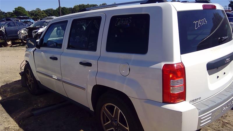 Vehicle/43798_05.jpg
