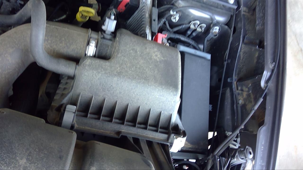 Vehicle/44099_12.jpg