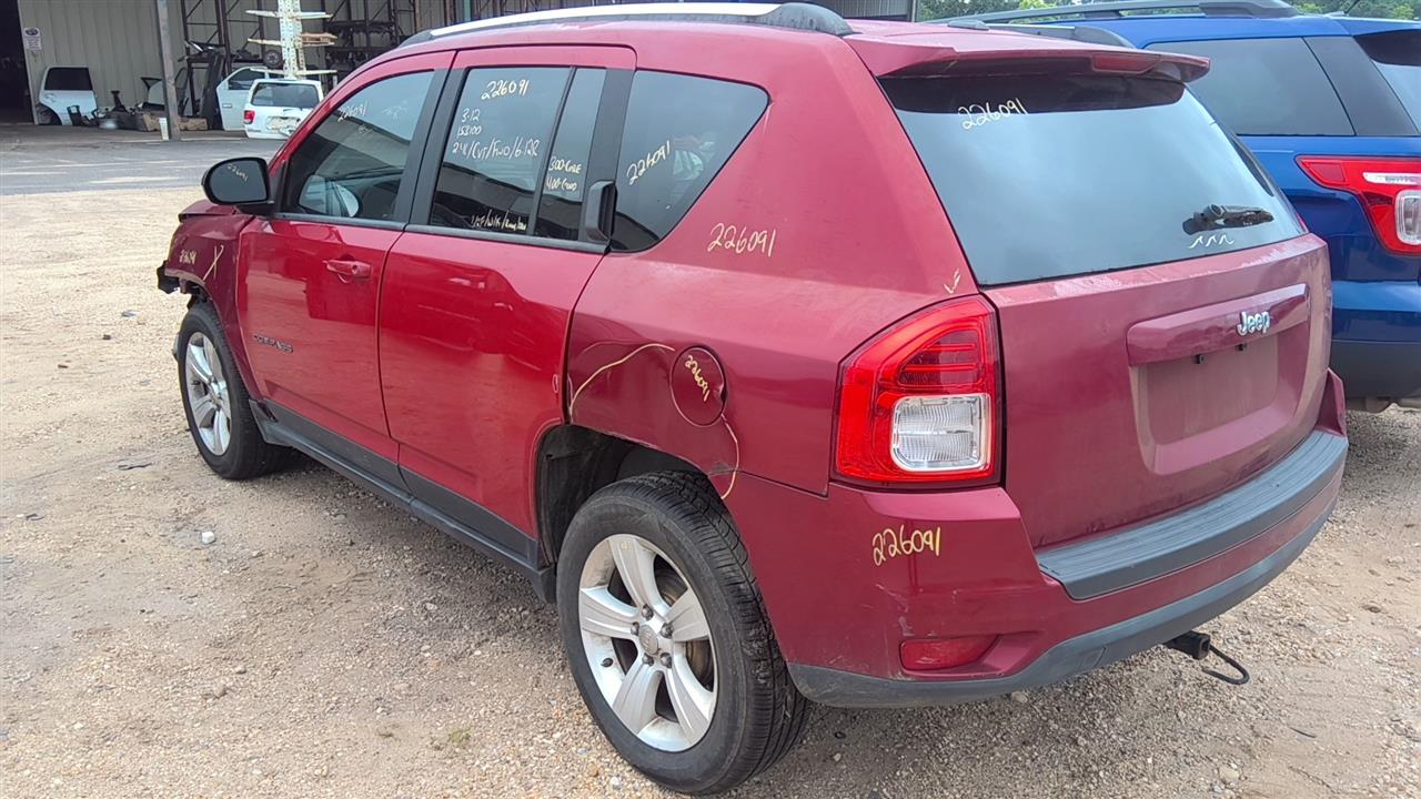Vehicle/46512_03.jpg