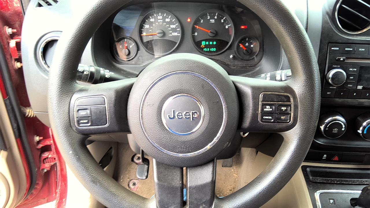 Vehicle/46512_09.jpg