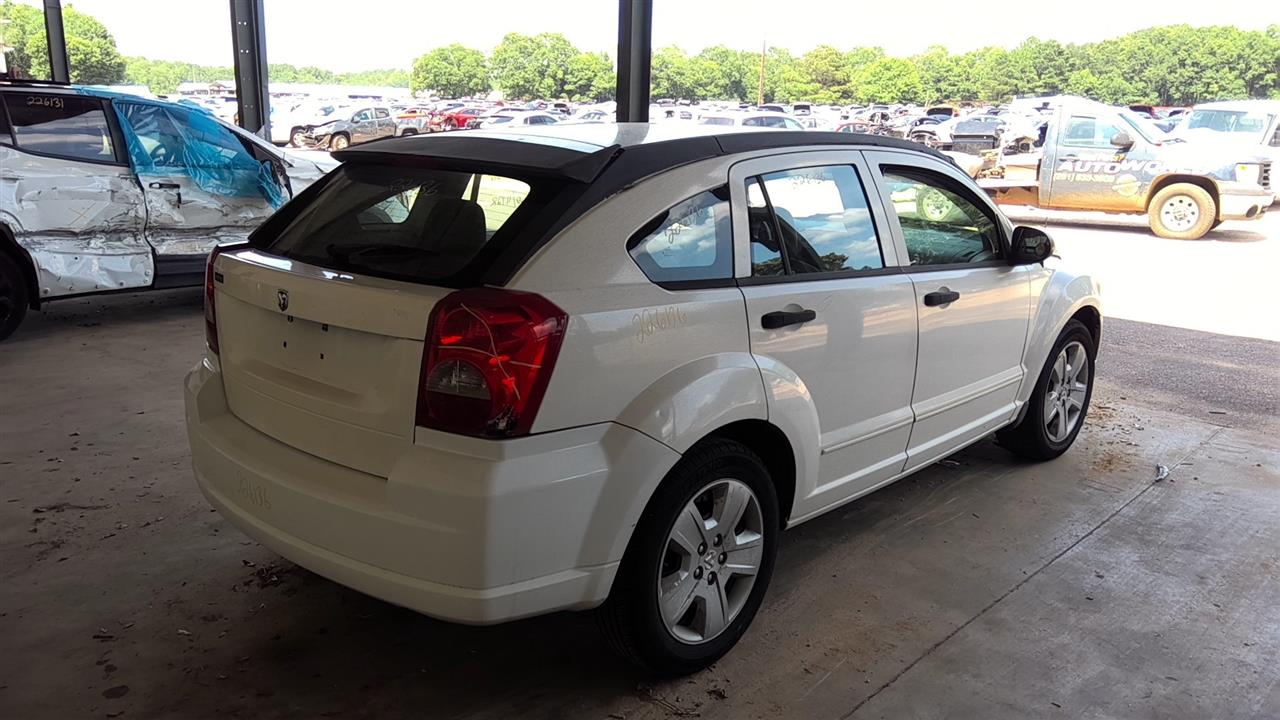 Vehicle/46710_04.jpg