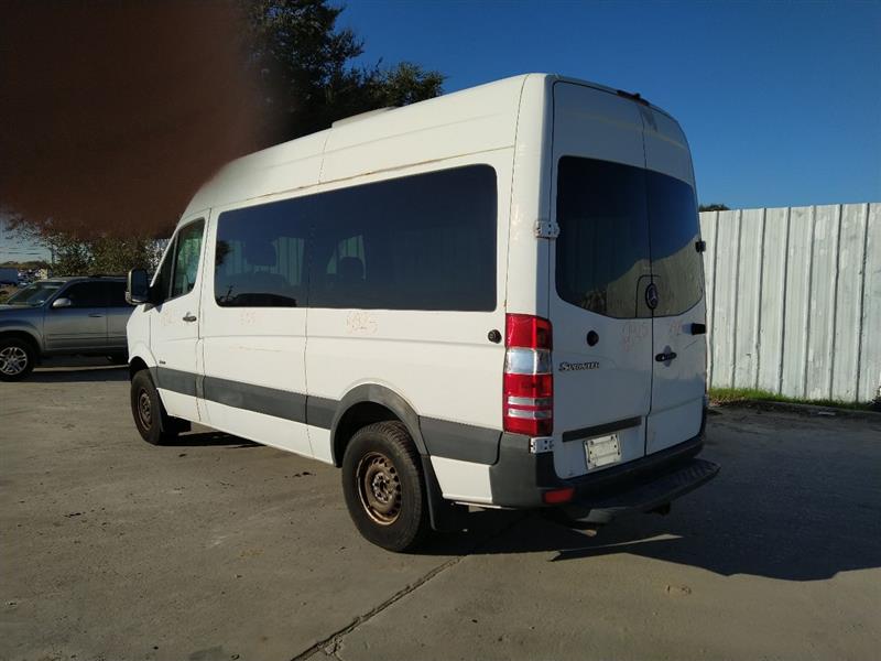 https://f005.backblazeb2.com/file/img-partshotlines-com/Inventory/EX495/Vehicle/9527_04.jpg