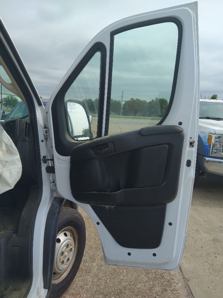 https://f005.backblazeb2.com/file/img-partshotlines-com/Inventory/EX495/Vehicle/9744_06.jpg