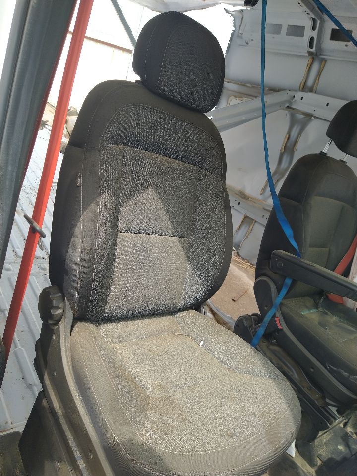 https://f005.backblazeb2.com/file/img-partshotlines-com/Inventory/EX495/Vehicle/9744_09.jpg