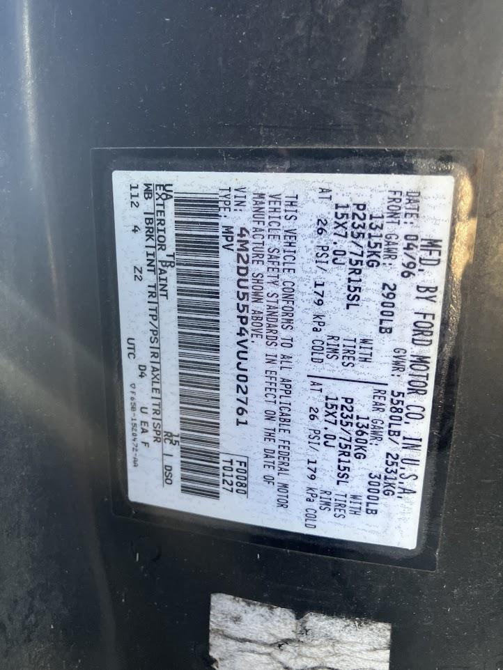 b/h/j/a/h/fda78a9c-841d-45b6-ba03-ddd91e0b2670.jpg