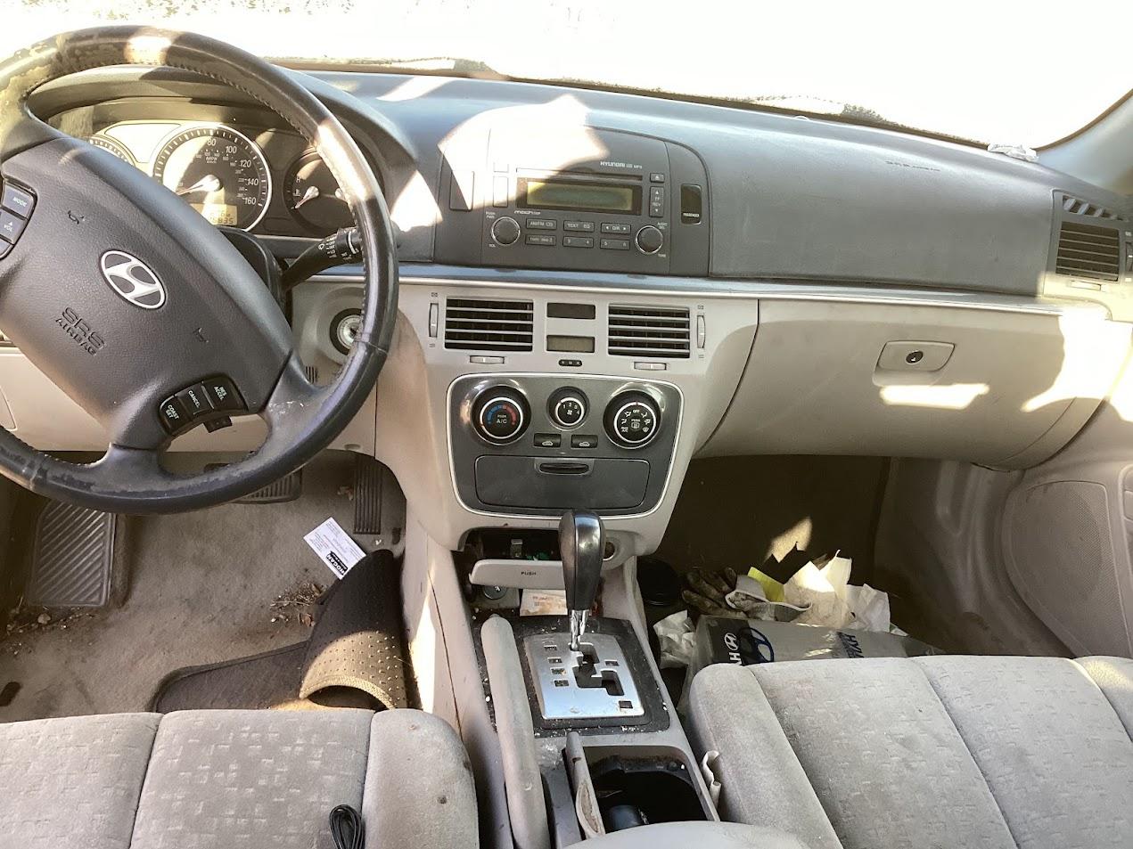 b/i/a/j/h/0b2c2242-0cab-4e5a-b9f7-fec47107c8c2.jpg