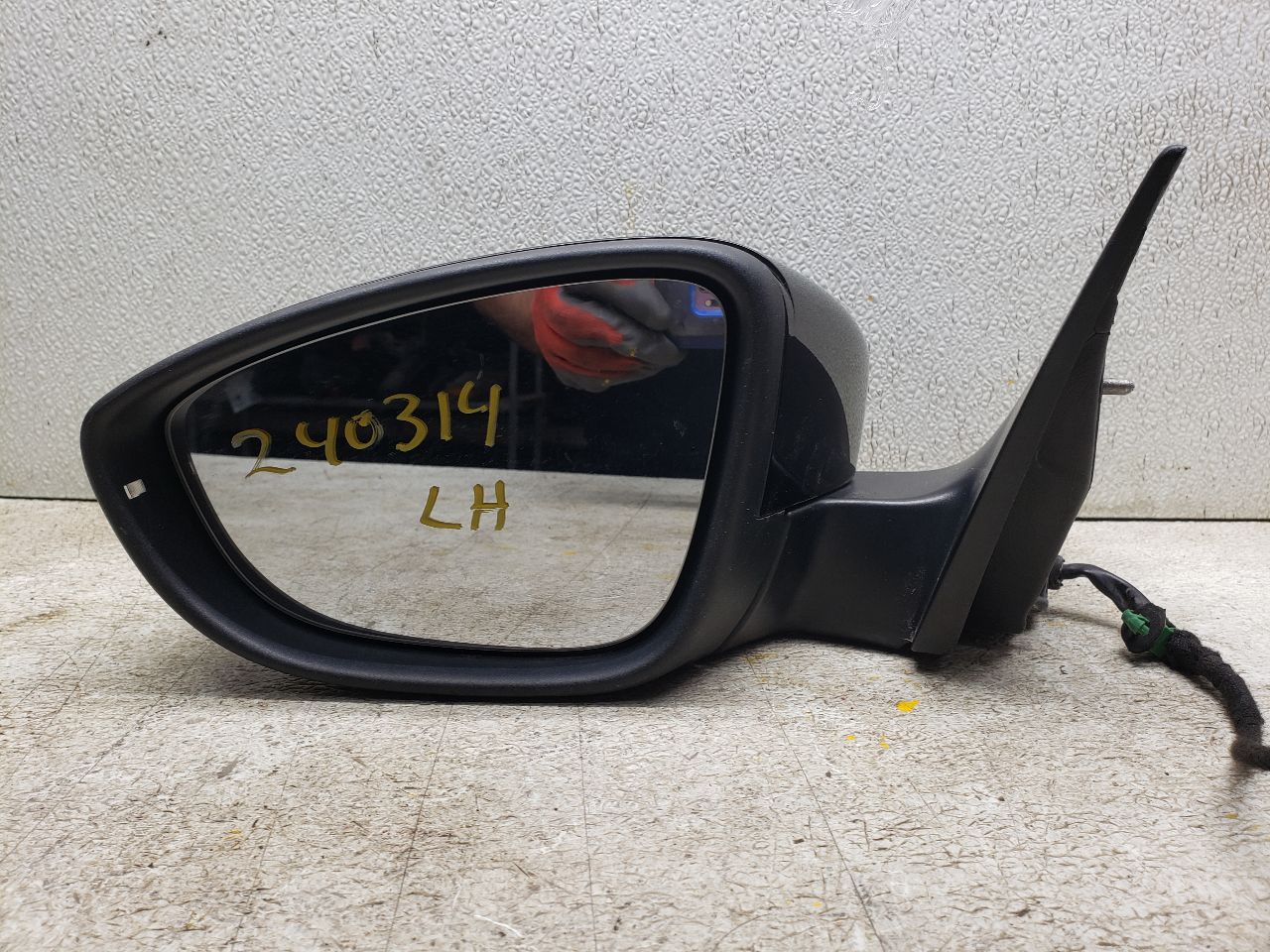 https://f005.backblazeb2.com/file/img-partshotlines-com/Inventory/EX534/Inventory/1130292_01.jpg