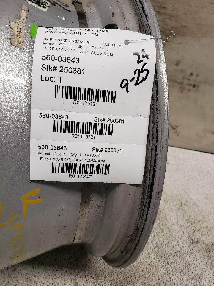 https://f005.backblazeb2.com/file/img-partshotlines-com/Inventory/EX534/Inventory/1175121_12.jpg