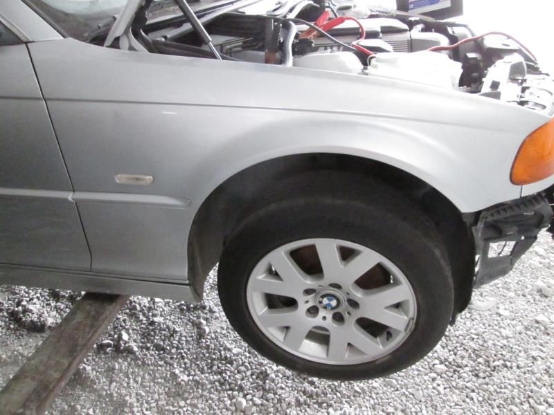 https://f005.backblazeb2.com/file/img-partshotlines-com/Inventory/EX534/Vehicle/21955_09.jpg