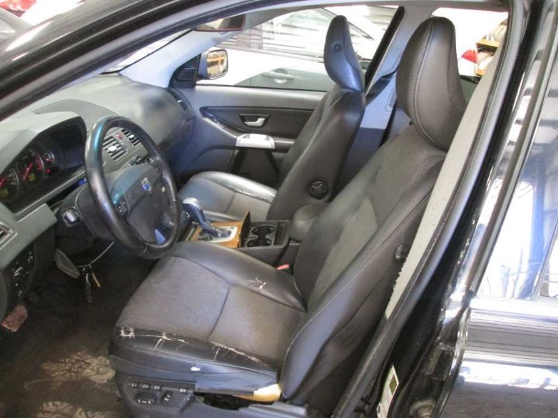 https://f005.backblazeb2.com/file/img-partshotlines-com/Inventory/EX534/Vehicle/28699_07.jpg