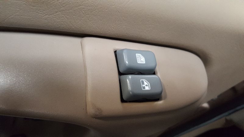 https://f005.backblazeb2.com/file/img-partshotlines-com/Inventory/EX534/Vehicle/34202_07.jpg