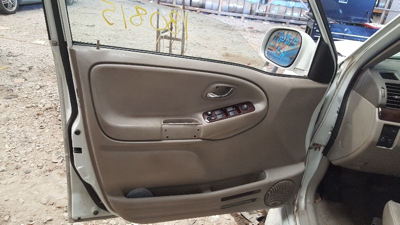 https://f005.backblazeb2.com/file/img-partshotlines-com/Inventory/EX534/Vehicle/34411_06.jpg