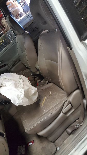 https://f005.backblazeb2.com/file/img-partshotlines-com/Inventory/EX534/Vehicle/34411_09.jpg