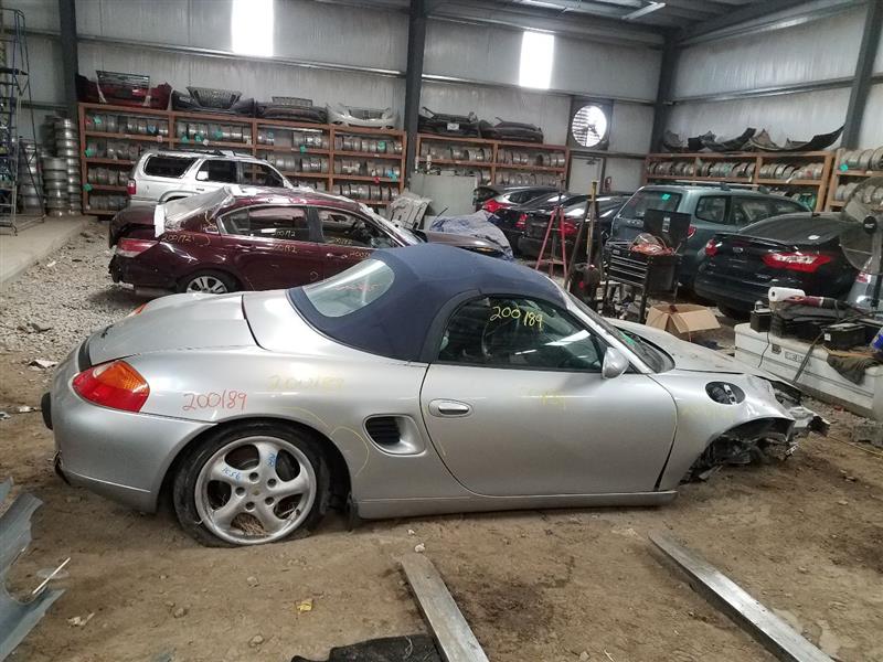 https://f005.backblazeb2.com/file/img-partshotlines-com/Inventory/EX534/Vehicle/37950_11.jpg