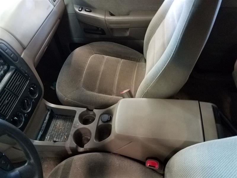 https://f005.backblazeb2.com/file/img-partshotlines-com/Inventory/EX534/Vehicle/38888_13.jpg