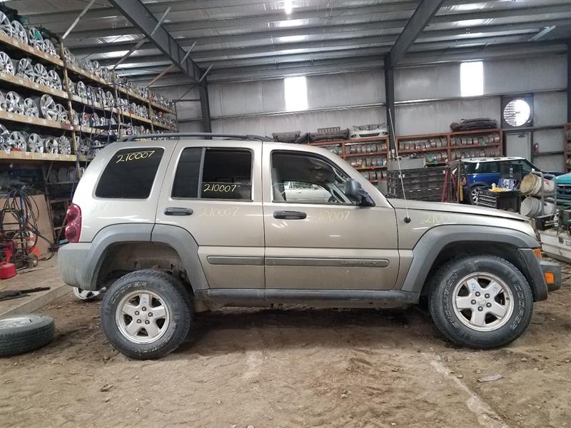 https://f005.backblazeb2.com/file/img-partshotlines-com/Inventory/EX534/Vehicle/39794_11.jpg
