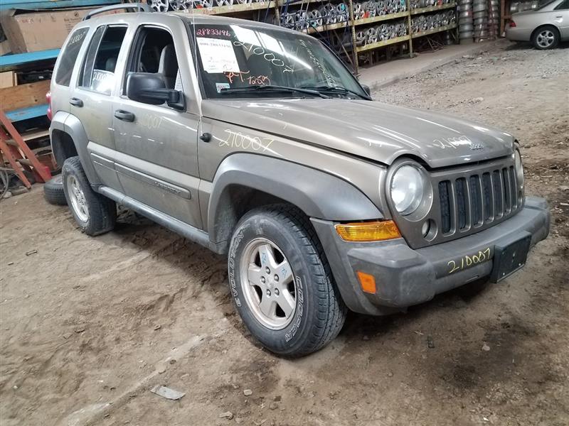 https://f005.backblazeb2.com/file/img-partshotlines-com/Inventory/EX534/Vehicle/39794_13.jpg