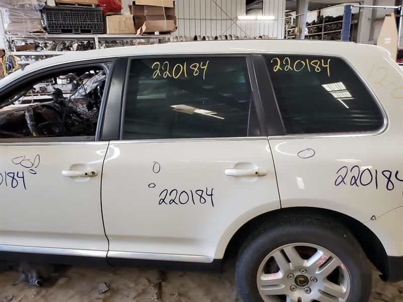 https://f005.backblazeb2.com/file/img-partshotlines-com/Inventory/EX534/Vehicle/42093_12.jpg
