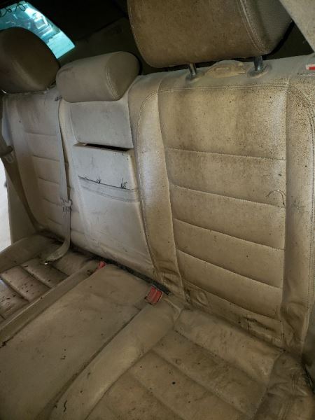 https://f005.backblazeb2.com/file/img-partshotlines-com/Inventory/EX534/Vehicle/42093_20.jpg