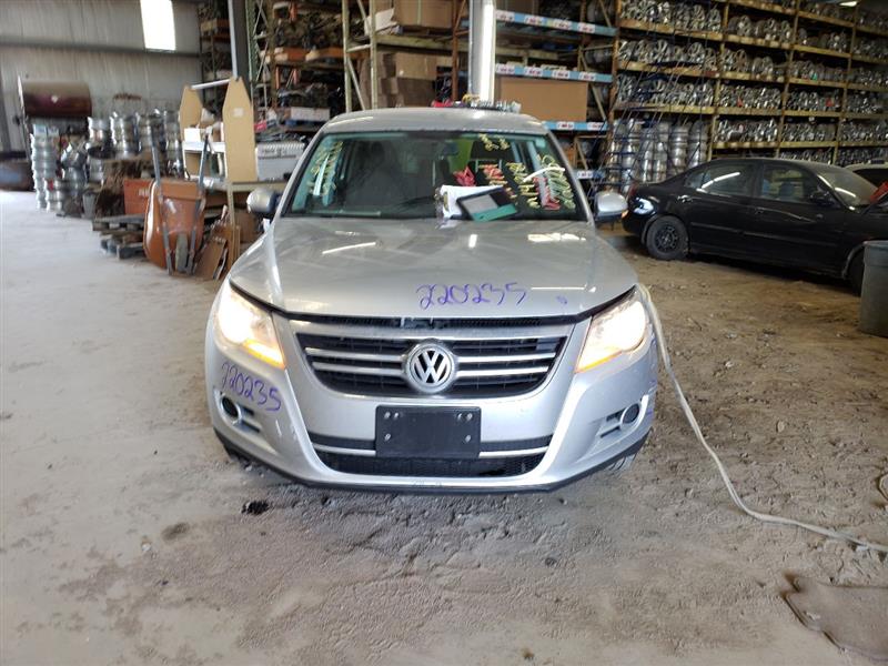 https://f005.backblazeb2.com/file/img-partshotlines-com/Inventory/EX534/Vehicle/42258_04.jpg